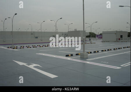 31.10.2017, Singapour, République de Singapour, Asie - parking vide du nouveau terminal 4 de l'aéroport international Changi de Singapour. Banque D'Images