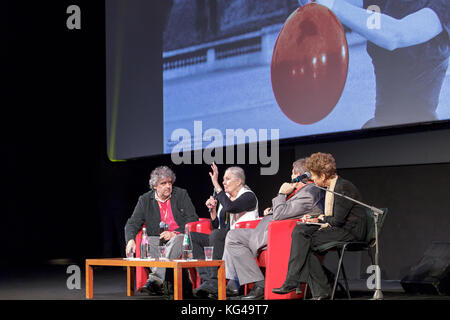 Rome, Italie. 09Th Nov, 2017. Vanessa Redgrave répond à l'audience durant le 12e Festival du Film de Rome à l'Auditorium Parco della Musica, le 2 novembre 2017 à Rome, Italie. Credit : Polifoto/Alamy Live News Banque D'Images