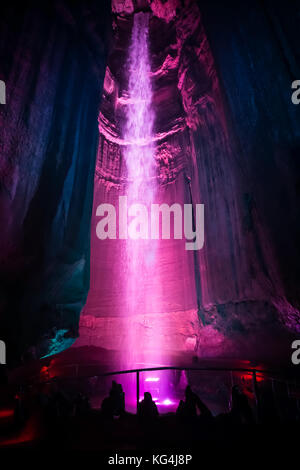 Ruby Falls dans la région de Lookout Mountain, près de Chattanooga, Tennessee Banque D'Images