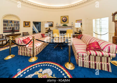 Réplique du bureau ovale de la Maison Blanche dans le centre présidentiel William J. Clinton et la bibliothèque à Little Rock, Arkansas Banque D'Images