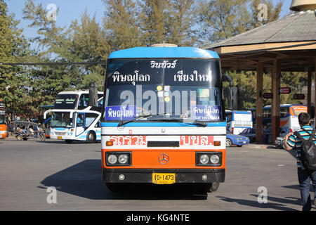 Chiang Mai, Thaïlande - 10 janvier 2016 : la compagnie vintour. route phitsanulok et chiangmai. photo à la gare routière de Chiangmai. Banque D'Images