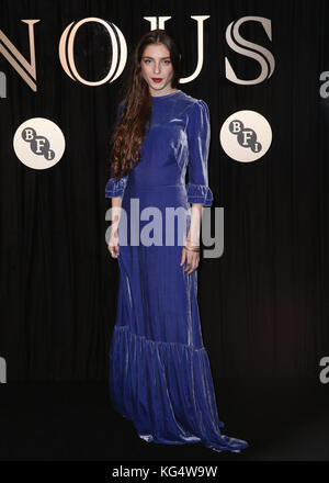 Le Gala de collecte de fonds BFI 'Luminous' tenu au Guildhall - arrivées avec : Birdy où : Londres, Royaume-Uni quand : 03 Oct 2017 crédit : Mario Mitsis/WENN.com Banque D'Images