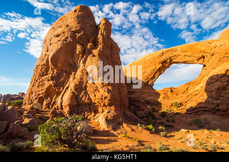 Fenêtre sud arch dans le Arches national park, Utah, USA Banque D'Images