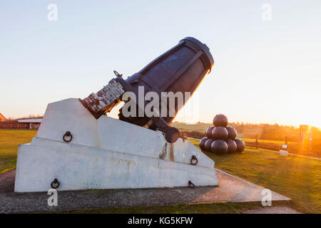 L'Angleterre, Portsmouth, Hampshire, le Musée Militaire Royale Amouries Fort Nelson, Mallet's Gun mortier Banque D'Images