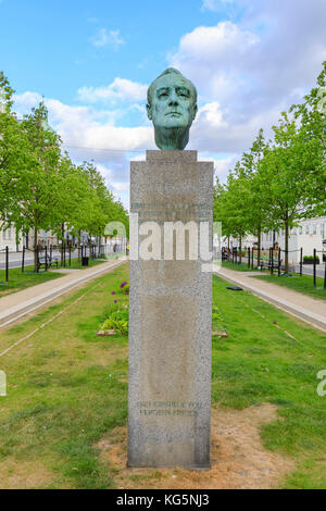 Buste en bronze sur le pilier de Franklin D. Roosevelt, place Saint-Ann, Copenhague, Danemark Banque D'Images