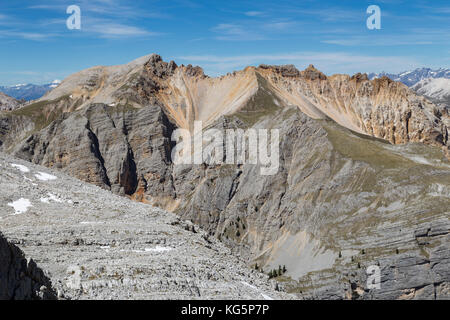 Italie, Vénétie, district de Belluno, Cortina d'Ampezzo, vue du col becchei groupe dans le haut du vallon de Croda del Bianco Banque D'Images