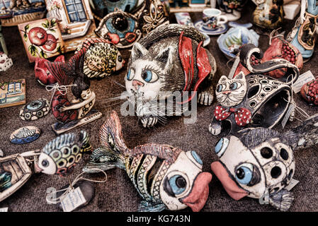 Shopping dans la vieille ville de kerkyra sur l'île grecque de Corfou Banque D'Images
