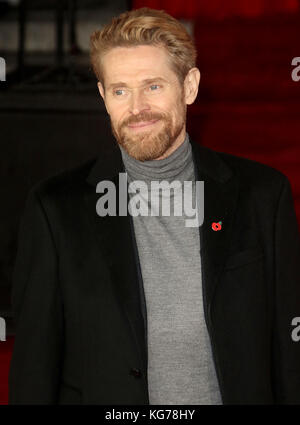 Londres, Royaume-Uni. 2 novembre, 2017. Willem Dafoe assiste à l'assassinat de l'Orient Express premiere film Banque D'Images