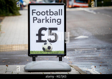 Match Day Football parking sign Banque D'Images