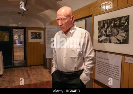 Photographe Sebastiao Salgado pendant son exposition à Prague, République Tchèque Banque D'Images