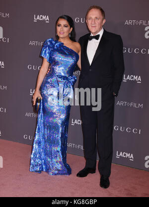 Los Angeles, Californie, USA. 4 novembre, 2017. Salma Hayek, François-Henri Pinault 164 assiste au lacma art  + film 2017 gala mark bradford et George Lucas présenté par Gucci au lacma le 4 novembre 2017 à Los Angeles, CA : crédit tsuni / usa/Alamy live news Banque D'Images