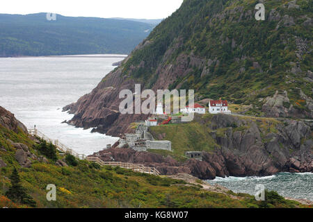 Le fort Amherst, Phare et l'ancienne batterie de la deuxième guerre mondiale, sur le côté sud de st. john's Harbour, st. john's, Terre-Neuve et Labrador, Banque D'Images