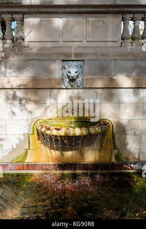 L'escalier de la fontaine, la seule D.C. Parc pour occuper une rue de la ville. Un passage pour piétons dans le quartier de Kalorama Washington DC, USA. Banque D'Images