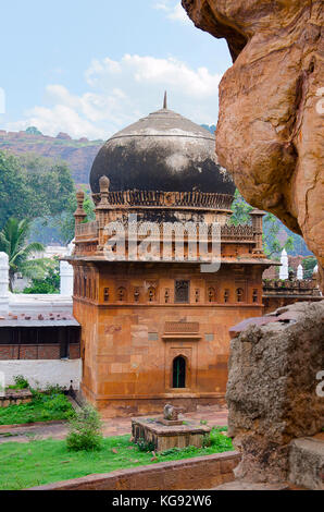 Mosquée près de badami grottes, badami, bagalkot, Karnataka, Inde Banque D'Images