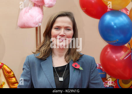 Londres, Royaume-Uni. 5 novembre, 2017. Jessica Hynes, Paddington 2 - Première mondiale, BFI Southbank, Londres, Royaume-Uni. 05Th Nov, 2017. Photo par Richard Goldschmidt : Riche de crédit Gold/Alamy Live News Banque D'Images