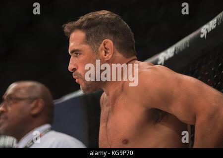 State College, Pennsylvanie, USA. 29Th sep 2017. LEO LEITE attend que la lutte doit commencer à la Bryce Jordan Center dans la région de State College, en Pennsylvanie. Credit : Amy Sanderson/ZUMA/Alamy Fil Live News Banque D'Images