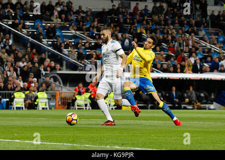 Karim Benzema (9) joueur du Real Madrid. La Liga entre le Real Madrid vs UD Las Palmas au Santiago Bernabeu à Madrid, Espagne, le 5 novembre 2017 . Más Información Gtres Crédit : Comuniación sur ligne, S.L./Alamy Live News Banque D'Images