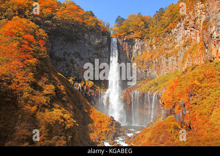 Chutes kegon en saison d'automne ,nikko ,le Japon. Banque D'Images