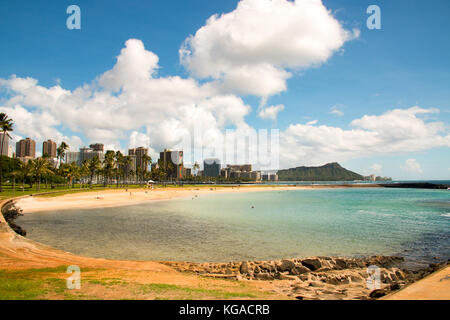 Skyline Honolulu sur Oahu, Hawaii Banque D'Images