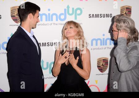 Novak Djokovic, Goldie Hawn, Kurt Russell  aux arrivées pour Goldie's Love in for Kids, Ron Burkle's Green acres Estate, Beverly Hills, CA 3 novembre 2017. Photo par : Collection Priscilla Grant/Everett Banque D'Images