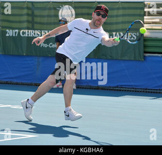 Delray Beach, FL, USA. 5Th Nov, 2017. David Cook en action ici joue au 2017 Chris Evert /Raymond James Pro-Celebrity Tennis Classic à l'Delray Beach tennis center à Delray Beach, en Floride. Crédit : Andrew Patron/ZUMA/Alamy Fil Live News Banque D'Images