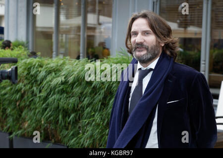 Paris, France. 6 novembre 2017. Frédéric Beigbeder assiste au Prix Goncourt au restaurant Drouan le 6 novembre 2017 à Paris, France. Crédit : Bernard Menigault/Alamy Live News Banque D'Images