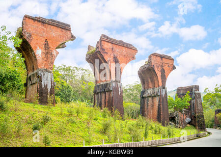 Ruines du pont long-teng, miaoli county, Taiwan Banque D'Images