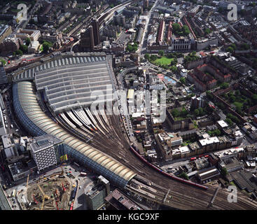 Une vue aérienne de Londres montrant la Gare Internationale de Waterloo. Le 13 novembre 2007, le dernier Eurostar fonctionnera à partir de l'avant Waterloo Banque D'Images