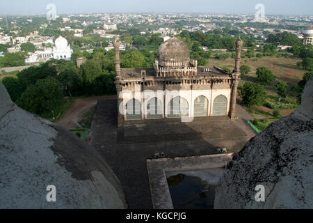 Avis de masjid de gol gumbaz haut de à bijapur à Karnataka, Inde, Asie Banque D'Images