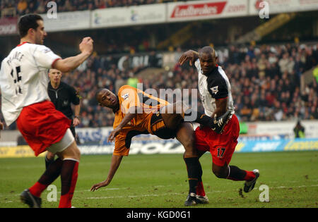 Joueur de Carl Cort Wolverhampton Wanderers v Fulham 21 Février 2004 Banque D'Images