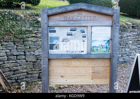 Château de Hay enseigne à l'extérieur et l'Honnêteté Bookshop Banque D'Images