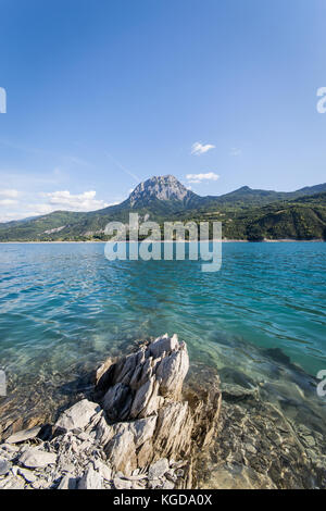 Lac de serre-Pançon. Gap, France. 2017 Banque D'Images