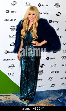 Paloma Faith participe au prix des fiducies de l'industrie de la musique à l'aide des organismes de bienfaisance Nordoff Robbins et Brit Trust au Grosvenor House Hotel, Londres. Banque D'Images