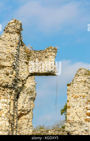 Les ruines du château d'Acre Priory datent de 1090 et abritent l'ordre cluniaque des moines à Norfolk, Angleterre, Royaume-Uni. Banque D'Images