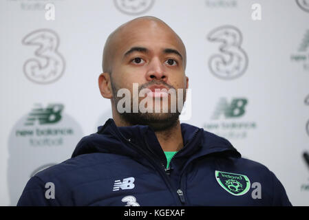 Le gardien de but de la République d'Irlande Darren Randolph s'est exprimé lors d'une conférence de presse au Centre national de formation de l'FAI, à Abbotstown. Banque D'Images