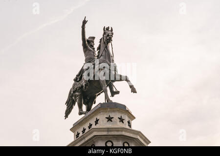 RICHMOND, VIRGINIE - MARS 25 : George Washington Monument sur Capitol Square au Capitole de l'État de Virginie le 25 mars 2017 à Richmond, Virginie Banque D'Images