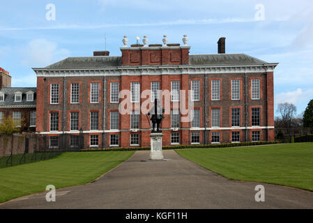 Kensington Palace, résidence royale situé dans Kensington Gardens, Hyde Park, dans le quartier royal de Kensington et Chelsea, à Londres, Angleterre, Royaume-Uni Banque D'Images