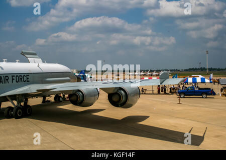 Barksdale, USA - 22 avril 2007 : boeing rc-135 rivet avion de reconnaissance conjointe à la base aérienne de Barksdale. Depuis 1933, la base a été d'inviter le p Banque D'Images