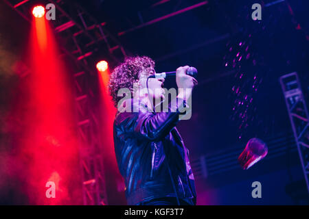 Leeds, UK. 05Th nov, 2017. Le Pigeon Detectives at o2 academy, Leeds, UK Crédit : daniel easton/Alamy live news Banque D'Images