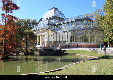 Palacio de Cristal, Crystal Palace Construit en 1887 dans le parc El Retiro, Madrid, Espagne Banque D'Images