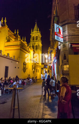 Bar Santa Ana, un bar à tapas, Triana, Séville, Andalousie, Espagne Banque D'Images