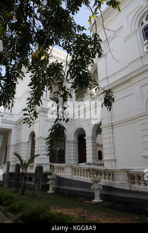 Les Jardins de cannelle Colombo Sri Lanka Musée National construit en 1877 Banque D'Images