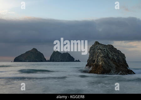 Holywell Bay, Gull Rocks, Cornwall, Angleterre, Royaume-Uni Banque D'Images