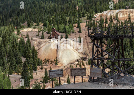 Mine d'argent abandonnée Yankee Girl sur Red Mountain, CO Banque D'Images