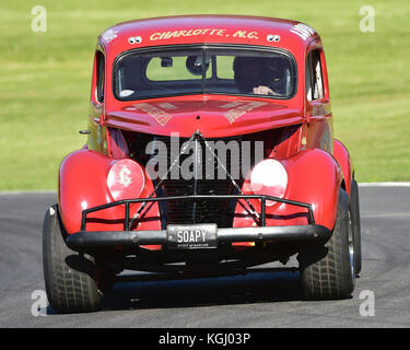 BriSCA, British Association stock-car, Patrimoine stock-cars, American Speedfest V, Brands Hatch, juin 2017, automobiles, Autosport, voitures, contrôle du circuit racin Banque D'Images