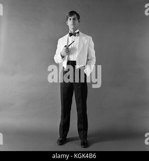 Mort sur le Nil (1978) , Simon MacCorkindale Date : 1978 Banque D'Images