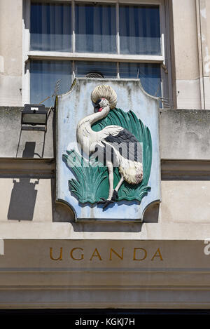 Maison de l'Ouganda. Haut-commissariat de l'Ouganda, à Londres, est la mission diplomatique de l'Ouganda au Royaume-Uni. Grue couronnée grise. Trafalgar Square Banque D'Images