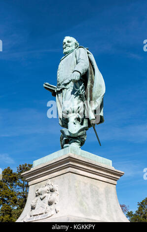 Statue du capitaine John Smith dans la ville historique de Jamestown, en Virginie, USA. Banque D'Images