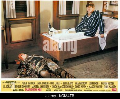 Mort sur le Nil (1978) , Simon MacCorkindale Date : 1978 Banque D'Images