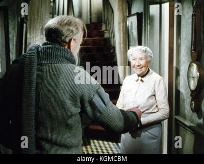 Le Stitch in Time (1951) , Alec Guinness , Katie Johnson Banque D'Images